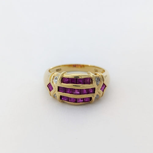 Bague 52 Bague en or jaune 18 carats avec rubis synthétiques et diamants 58 Facettes 32229