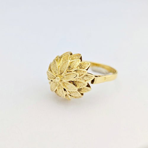 Bague 55.5 Bague florale ancienne en or jaune 18 carats 58 Facettes 32239