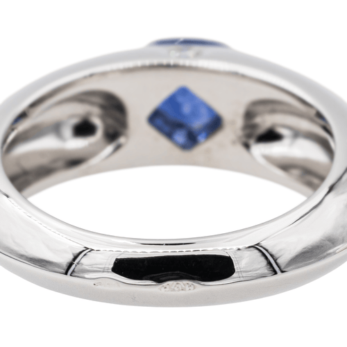 Bague 51 Piaget - Bague en or blanc avec saphir ovale et diamant 58 Facettes 3230367CN