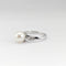 Bague 51 Bague en or blanc 18 carats avec perle de culture et diamants 58 Facettes 32599