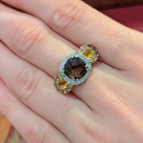 Bague 52 Bague en or rose et blanc 18 carats quartz fumé, citrines et diamants 58 Facettes 32603