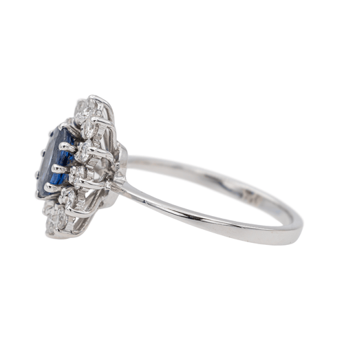 Bague 54 Bague pompadour en or blanc 18 carats saphir et diamants 58 Facettes 3282600CN