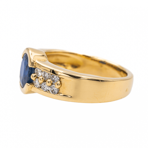 Bague 55.5 Bague en or jaune 18 carats avec saphir ovale et diamants 58 Facettes 3282756CN