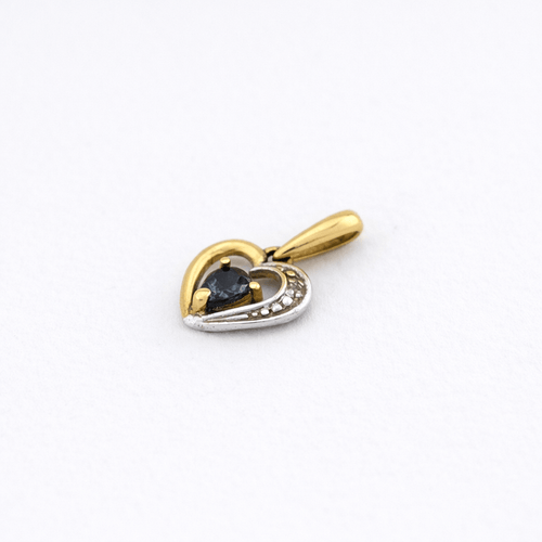 Pendentif Pendentif cœur en or jaune 18 carats, saphir poire et diamants 58 Facettes 32934