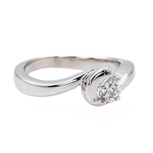 Bague 52 Bague solitaire en or blanc 18 carats avec diamant brillant 0,45 ct 58 Facettes 3319594CN