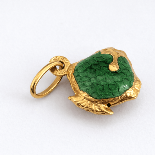 Pendentif Fabor Italy - Pendentif poisson vintage en or jaune 18 carats et émail vert 58 Facettes 33322