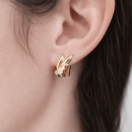 Boucles d'oreilles Boucles d’oreilles - Motif végétal en or jaune 18 carats, diamants et saphirs 58 Facettes 33712