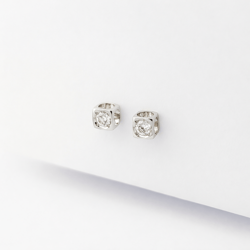 Boucles d'oreilles Dinh Van Le Cube Diamant - Boucles d’oreilles en or blanc 18 carats et diamants 58 Facettes 33779