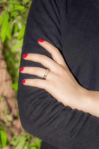 Bague 54 Bague bandeau en or blanc 18 carats pavée de diamants 58 Facettes 3440604CN