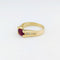 Bague 53 Bague en or jaune 18 carats avec rubis ovale et diamants 58 Facettes 34543