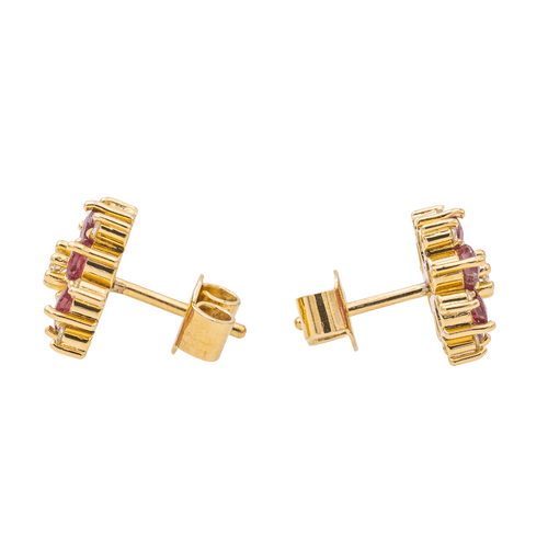 Boucles d'oreilles Boucles d’oreilles puces en or jaune 18 carats rubis et diamants 58 Facettes 3455903CN