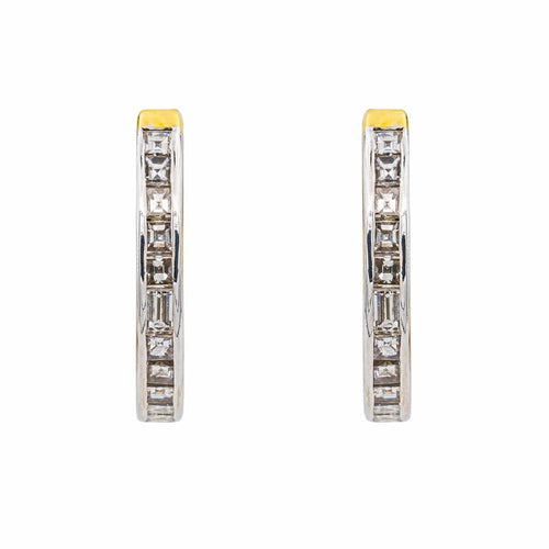 Boucles d'oreilles Boucles d’oreilles créoles en or jaune et blanc 18 carats, diamants 58 Facettes 3491264RV