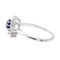 Bague 54 Bague en or blanc 18 carats avec saphir coussin et diamants 58 Facettes 3497500CN