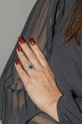 Bague 52 Bague Pompadour en or blanc 18 carats saphir et diamants 58 Facettes 3538187CN