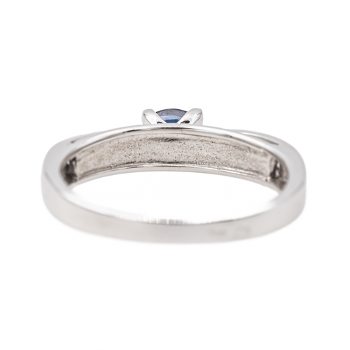Bague 54 Bague en or blanc 18 carats avec saphir ovale et diamants 58 Facettes 3557394CN