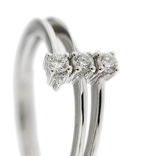 Bague Bliss - Bague trilogie contrariée en or blanc 18 kt et diamants 0,18 ct 58 Facettes 35929