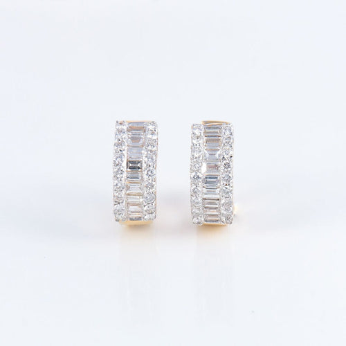 Boucles d'oreilles Créoles Diamants ronds et baguettes 58 Facettes DV0032-61