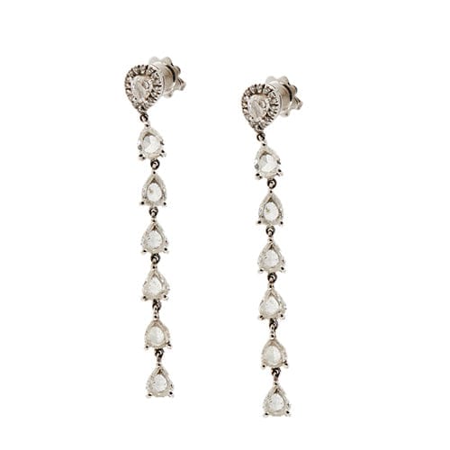 Boucles d'oreilles Boucles d’oreilles pendantes en or blanc 18 ct et diamants 2,76 ct 58 Facettes 36383