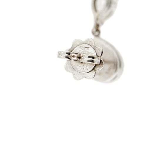 Boucles d'oreilles Boucles d’oreilles pendantes en or blanc 18 ct et diamants 2,76 ct 58 Facettes 36383