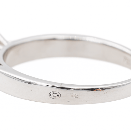 Bague 60 Bague solitaire en or blanc 18 carats et diamants 58 Facettes 3641117CN