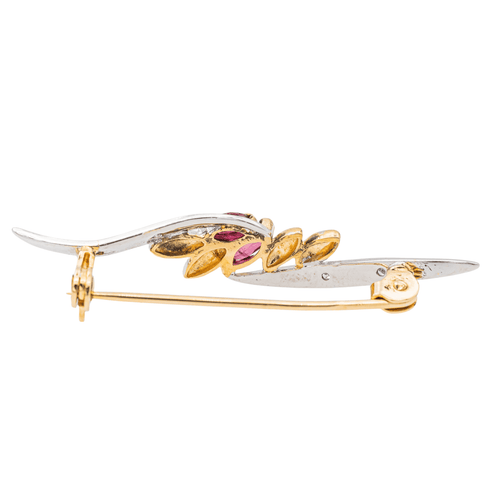Broche Broche en or jaune 18 carats avec rubis et diamants 58 Facettes 3670083CN