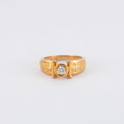 Bague 51 KORLOFF - Bague Solitaire Diamant Or ciselé 58 Facettes DV0157-1