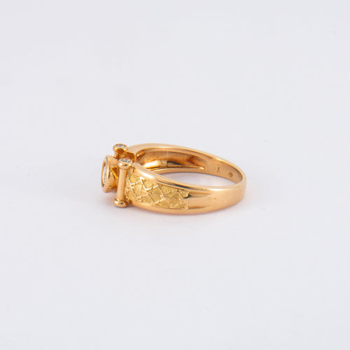 Bague 51 KORLOFF - Bague Solitaire Diamant Or ciselé 58 Facettes DV0157-1
