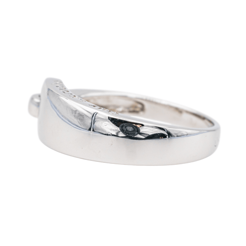 Bague 53.5 Guy Laroche - Bague en or blanc 18 carats 58 Facettes 3697912CN