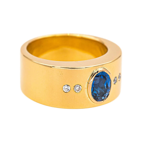 Bague 56 Bague en or jaune 18 carats avec saphir ovale et diamants 58 Facettes 3726308CN