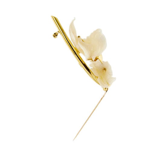 Broche Spilla fleur en or jaune 18 carats et nacre 58 Facettes 37277