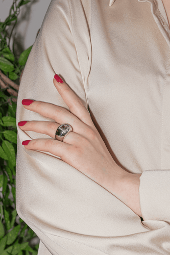 Bague 51 Poiray Thessalie - Bague en or blanc avec améthyste et diamants 58 Facettes 3729462CN