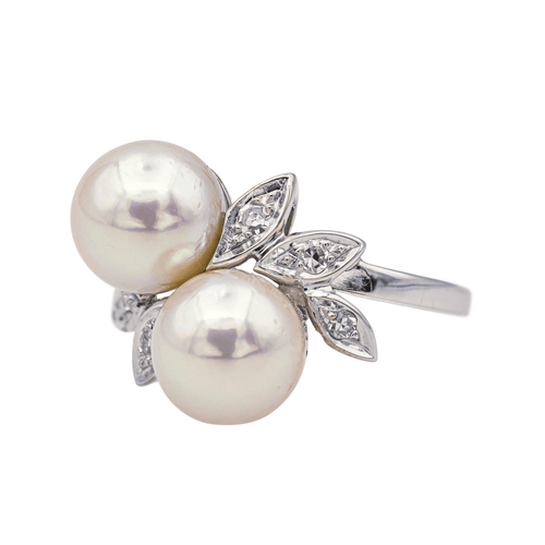 Bague 48 Bague en or blanc 18 carats avec perles et diamants 58 Facettes 3746805CN