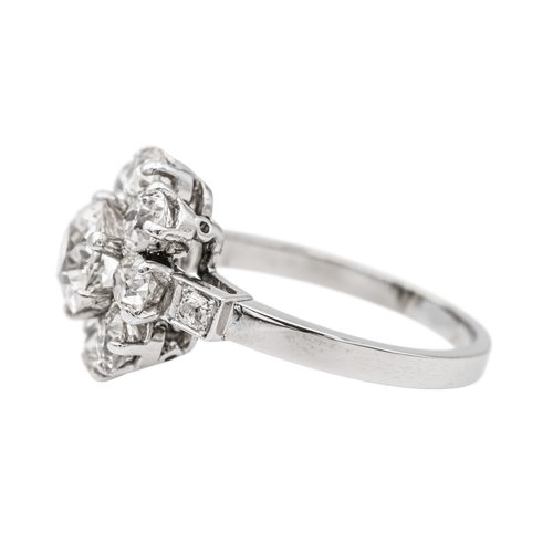 Bague 60 Bague marguerite en platine 950 sertie de diamants taille ancienne 58 Facettes 3841379RV