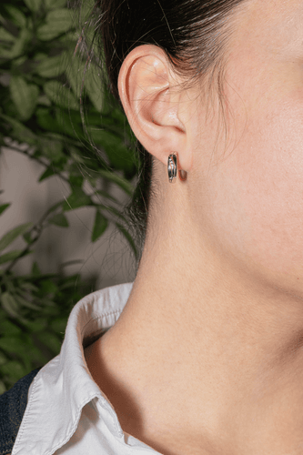 Boucles d'oreilles Boucles d'oreilles créoles en or blanc 18 carats et diamants 58 Facettes 3876022CN