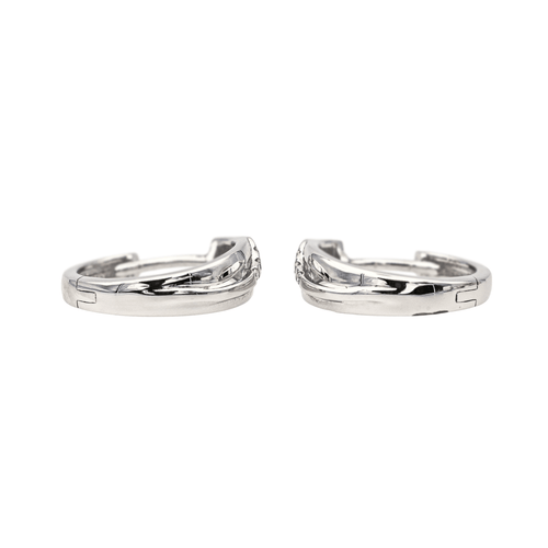 Boucles d'oreilles Boucles d'oreilles créoles en or blanc 18 carats et diamants 58 Facettes 3876022CN
