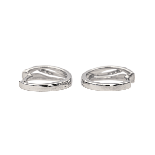 Boucles d'oreilles Boucles d'oreilles créoles en or blanc 18 carats et diamants 58 Facettes 3876022CN