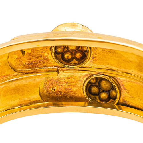 Bracelet Bracelet tank manchette en or jaune 18 carats et diamants 58 Facettes 3904859CN