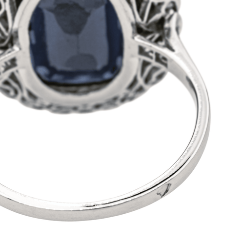 Bague 53 Bague Pompadour en platine 950 saphir ovale et diamants 58 Facettes 3904864CN