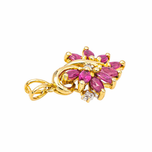 Pendentif Pendentif en or jaune 18 carats rubis et diamants 58 Facettes 4169051CN