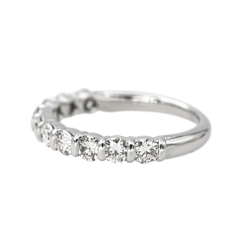 Bague 49 Bague demi-alliance en or blanc 18 carats et diamants 58 Facettes 4191446CN