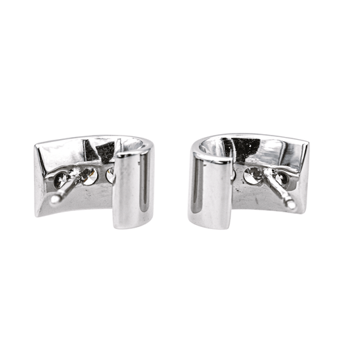 Boucles d'oreilles Boucles d’oreilles puces en or blanc 18 carats avec diamants 58 Facettes 4221378RV