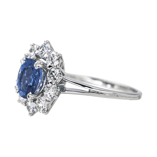 Bague 57 Bague Pompadour en or blanc avec saphir ovale et diamants 58 Facettes 4354722CN