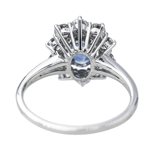 Bague 57 Bague Pompadour en or blanc avec saphir ovale et diamants 58 Facettes 4354722CN