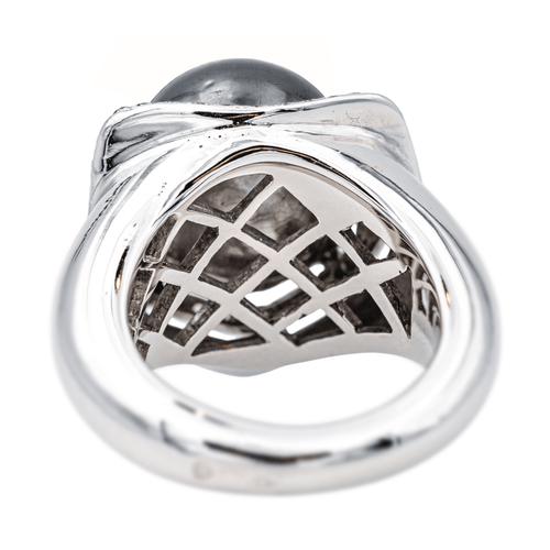 Bague 52 Bague cocktail en or blanc 18 carats perle et diamants 58 Facettes 4410630CN
