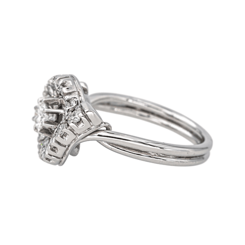 Bague 51 Bague tourbillon en or blanc 18 carats et diamants 58 Facettes 4425763CN