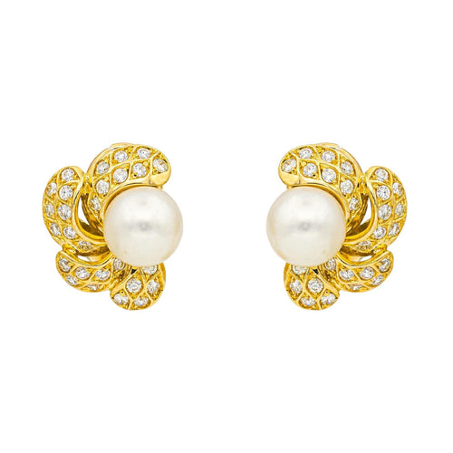 Boucles d'oreilles Boucles d’oreilles clips - Or jaune 18 carats, perles de culture et diamants 58 Facettes 4427011CN