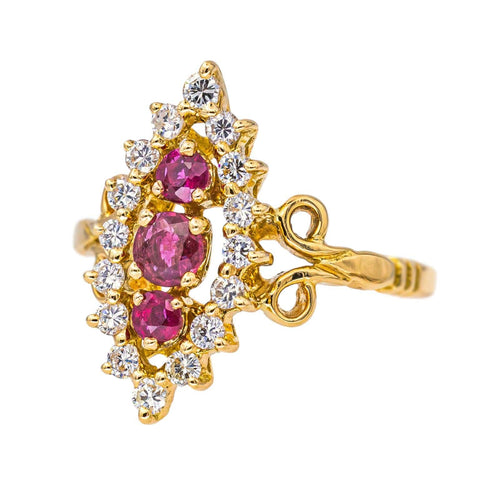 Bague 53 Bague marquise en or jaune 18 carats, rubis et diamants 58 Facettes 4562575CN