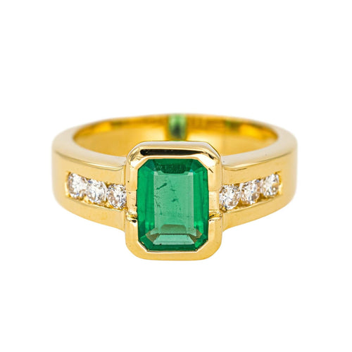 Bague 53 Bague en or jaune 18 carats avec émeraude et diamants 58 Facettes 4599349RV
