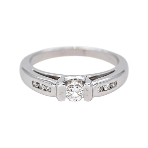Bague 53 Bague en or blanc 18 carats sertie de diamants 58 Facettes 4724769RV