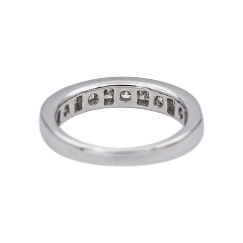 Bague 51 Bague demi-alliance en or blanc 18 carats et diamants 58 Facettes 4737808RV